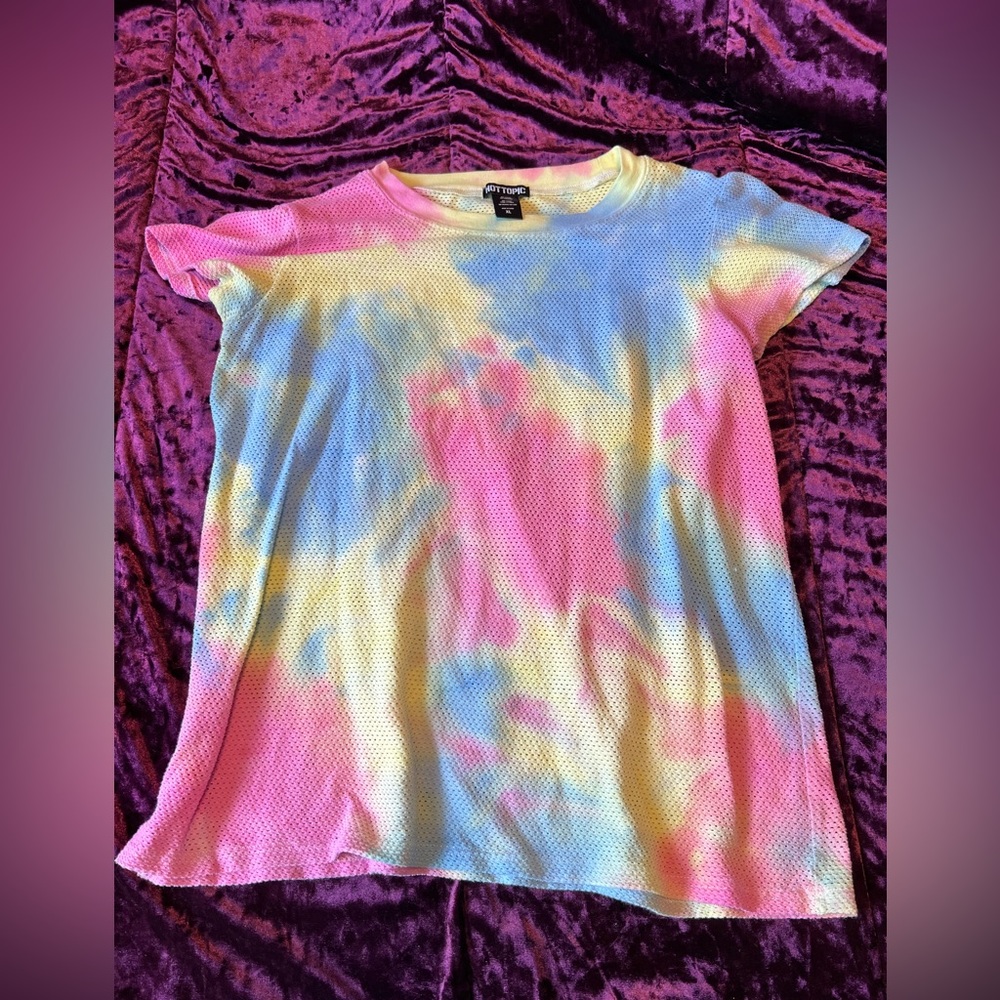 Mesh tie dye shirt